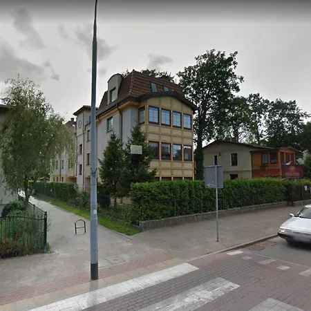 Sloneczny Apartment *